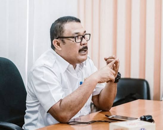 Drs.Cucu Saputra, M.M.Pd Sekretaris Dinas Pendidikan Kota Bandung