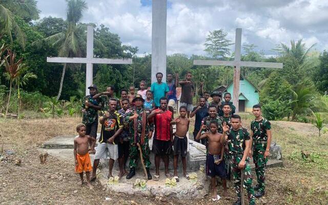 Papua, Satgas Yonif 310/KK, Karya Bakti, Keakraban, Kampung Yuanda