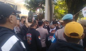 Paskibar Datangi Disdik Kota Bandung, Soroti Penyaluran RMP dan Nasib Anak Rawan Putus Sekolah