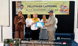 Nganjang ka Warga: 120 Ibu-Ibu Ikuti Pelatihan Catering, Juniarso Ridwan Dorong Keterampilan Jadi Penghasilan
