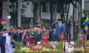 Sakit Tak Halangi Farhan Pimpin Upacara Hari Kesaktian Pancasila di Balai Kota Bandung